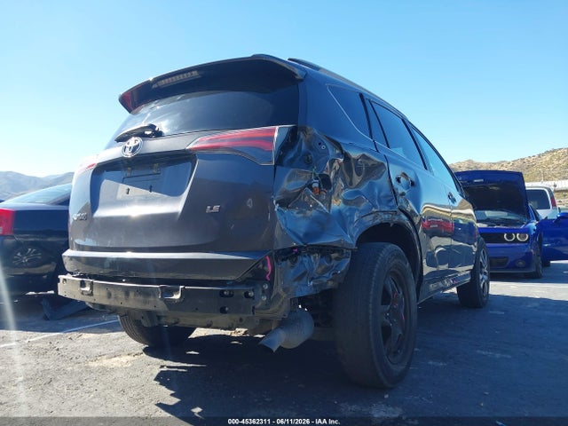 Toyota RAV4 LE 2018 2T3ZFREV1JW516640 Image 4