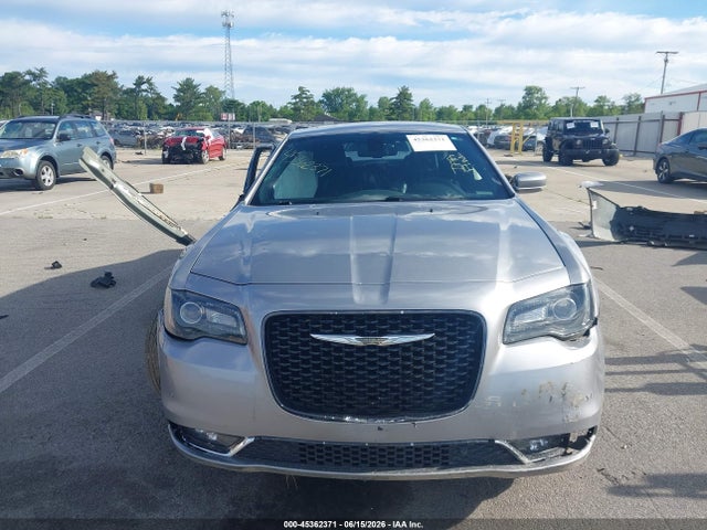 Chrysler 300 300s 2016 2C3CCAGG6GH162075 Image 13