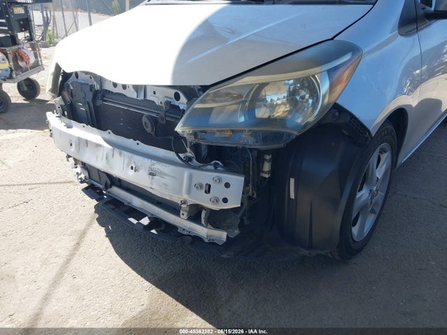Toyota YARIS L 2015 VNKKTUD39FA045380 Image 18