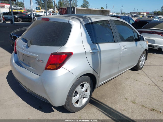 Toyota YARIS L 2015 VNKKTUD39FA045380 Image 4