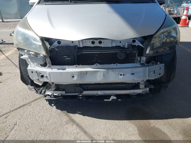 Toyota YARIS L 2015 VNKKTUD39FA045380 Image 6
