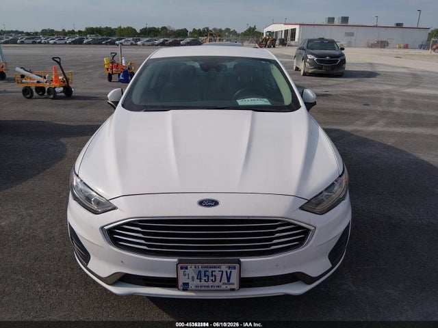 2019 Ford Fusion Hybrid Se მანქანა იყიდება აუქციონზე, vin: 3FA6P0LU5KR149534, აუქციონის ნომერი: 45362394