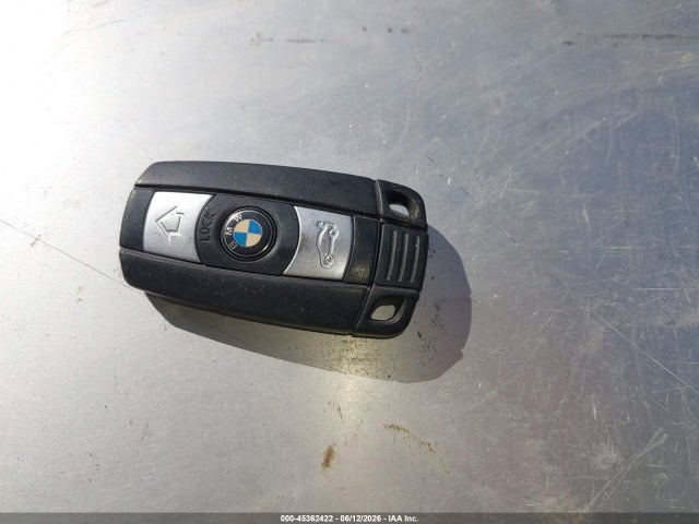 2011 Bmw 328i Xdrive მანქანა იყიდება აუქციონზე, vin: WBAPK7C5XBA973826, აუქციონის ნომერი: 45362422