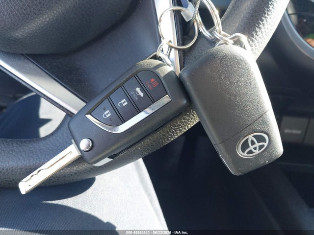 Toyota CAMRY LE 2021 4T1C11AK1MU563665 Image 11