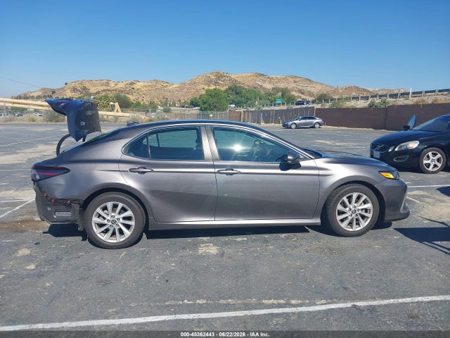 Toyota CAMRY LE 2021 4T1C11AK1MU563665 Image 14