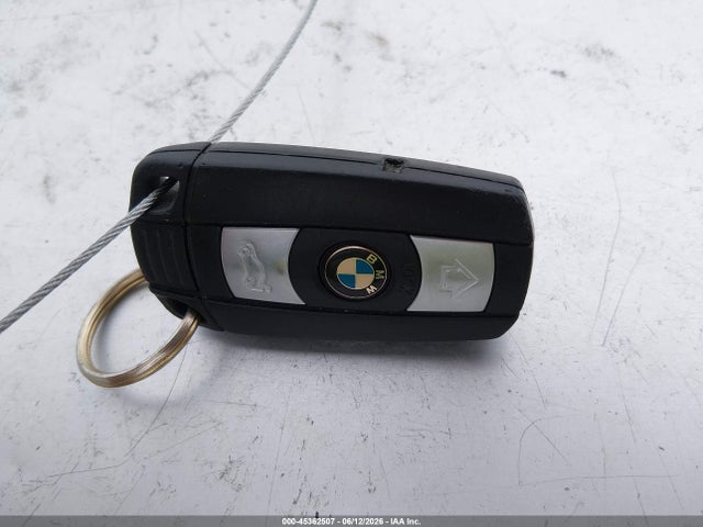 Продажа на аукционе авто 2006 Bmw 325i, vin: WBAVB13556KR59594, номер лота: 45362507