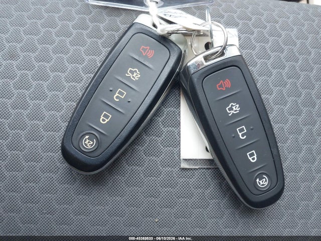 Ford ESCAPE SE 2019 1FMCU9GD0KUB83843 Image 11