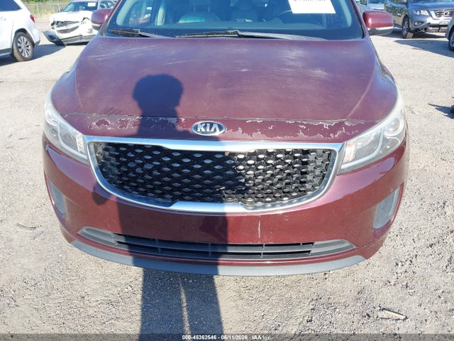 45362546 :رقم المزاد ، KNDMB5C18H6246686 vin ، 2017 Kia Sedona Lx مزاد بيع