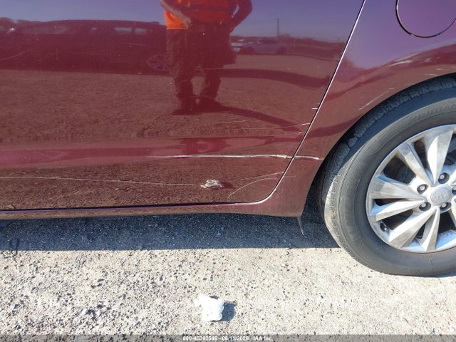 45362546 :رقم المزاد ، KNDMB5C18H6246686 vin ، 2017 Kia Sedona Lx مزاد بيع