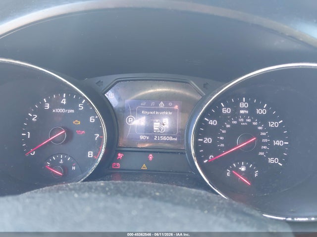 45362546 :رقم المزاد ، KNDMB5C18H6246686 vin ، 2017 Kia Sedona Lx مزاد بيع