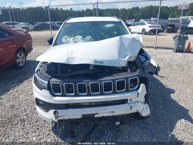 45362622 :رقم المزاد ، 3C4NJDBN7RT117061 vin ، 2024 Jeep Compass Latitude 4x4 مزاد بيع