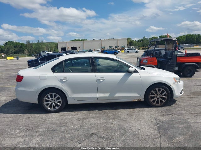 2011 Volkswagen Jetta 2.5l Se მანქანა იყიდება აუქციონზე, vin: 3VWDZ7AJ1BM324126, აუქციონის ნომერი: 45362643