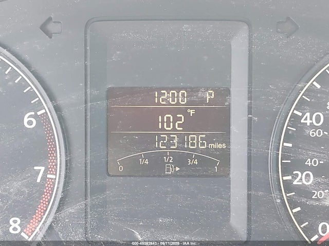 2011 Volkswagen Jetta 2.5l Se მანქანა იყიდება აუქციონზე, vin: 3VWDZ7AJ1BM324126, აუქციონის ნომერი: 45362643
