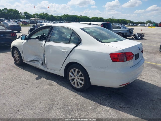 2011 Volkswagen Jetta 2.5l Se მანქანა იყიდება აუქციონზე, vin: 3VWDZ7AJ1BM324126, აუქციონის ნომერი: 45362643