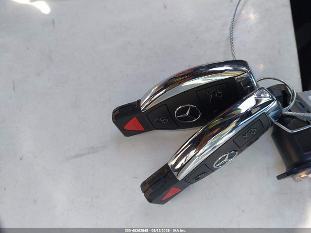 55SWF4JB2HU227637 Mercedes-Benz C 300