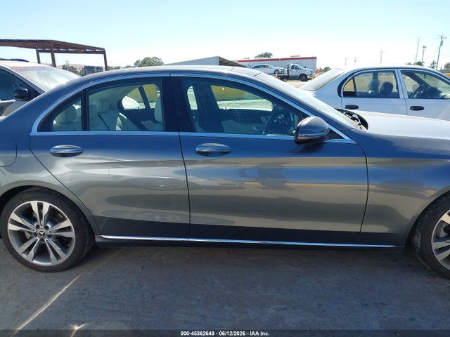 55SWF4JB2HU227637 Mercedes-Benz C 300