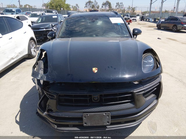 WP1AA2A50RLB08667 Porsche Macan T
