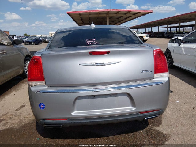 Chrysler 300C 2015 2C3CCAEG2FH786148 Image 16