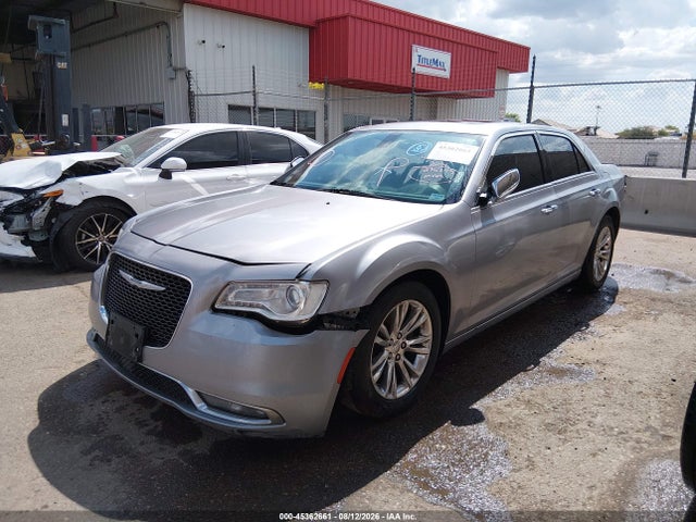 Chrysler 300C 2015 2C3CCAEG2FH786148 Image 2