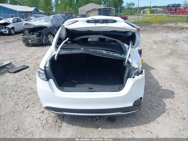 Chrysler 200 C 2016 1C3CCCCB5GN114449 Image 20