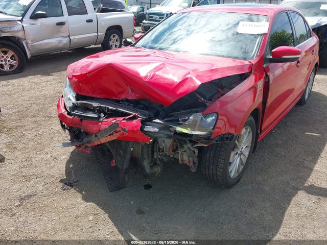3VWD17AJ4FM254411 Volkswagen Jetta 1.8t Se
