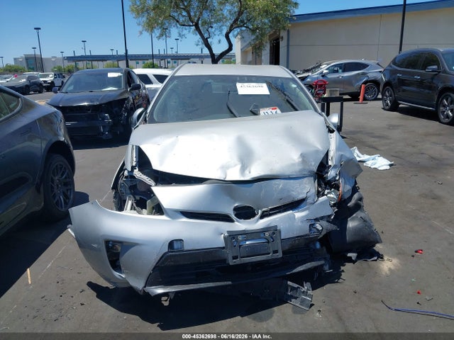 Toyota Prius Two 2015 JTDKN3DU3F0462957 Image 11