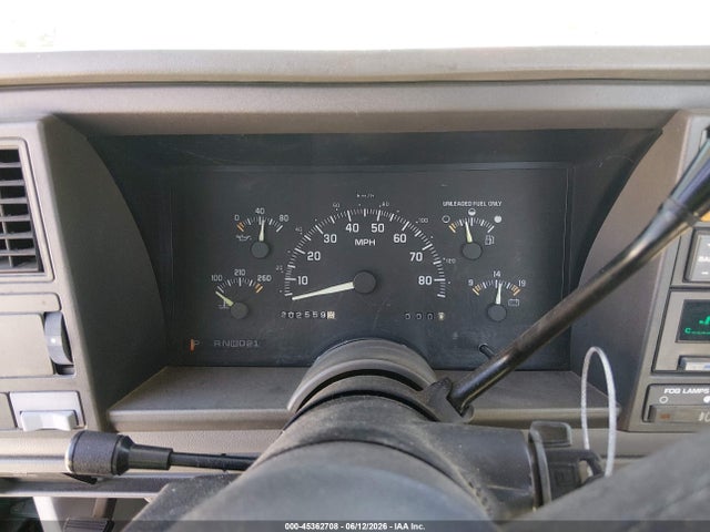 45362708 :رقم المزاد ، 1GCDC14K1RZ164036 vin ، 1994 Chevrolet Gmt-400 C1500 مزاد بيع