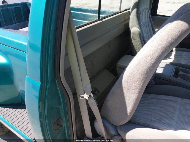 45362708 :رقم المزاد ، 1GCDC14K1RZ164036 vin ، 1994 Chevrolet Gmt-400 C1500 مزاد بيع