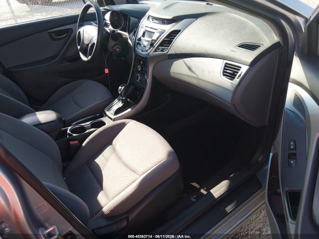 Продажа на аукционе авто 2016 Hyundai Elantra Se, vin: 5NPDH4AE6GH689602, номер лота: 45362714