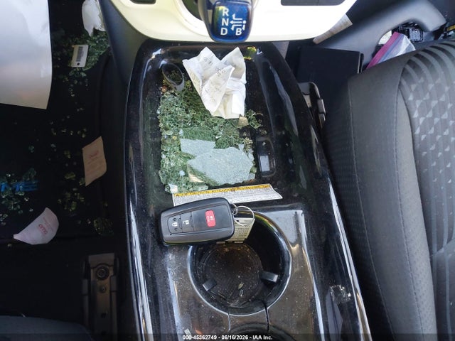 Toyota Prius Three 2018 JTDKARFU6J3549724 Image 11