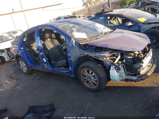 Toyota Prius Three 2018 JTDKARFU6J3549724 Image 14