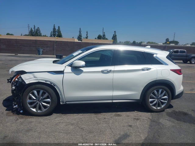 2020 Infiniti Qx50 Luxe მანქანა იყიდება აუქციონზე, vin: 3PCAJ5M15LF102806, აუქციონის ნომერი: 45362750