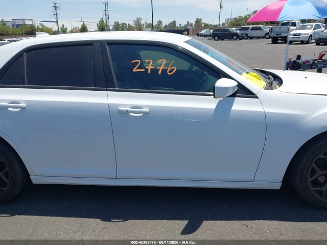 Chrysler 300 300s Alloy Edition 2016 2C3CCABG1GH304422 Image 13