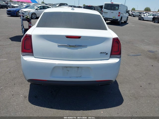 Chrysler 300 300s Alloy Edition 2016 2C3CCABG1GH304422 Image 16