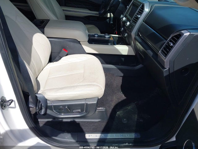 Ford Expedition Platinum 2019 1FMJU1MTXKEA83957 Image 5