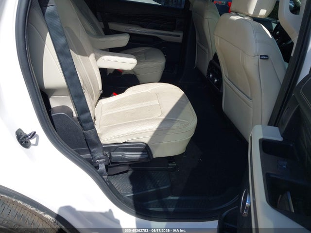 Ford Expedition Platinum 2019 1FMJU1MTXKEA83957 Image 8