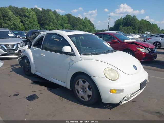 2000 Volkswagen New Beetle Gls მანქანა იყიდება აუქციონზე, vin: 3VWCC21C1YM404410, აუქციონის ნომერი: 45362796