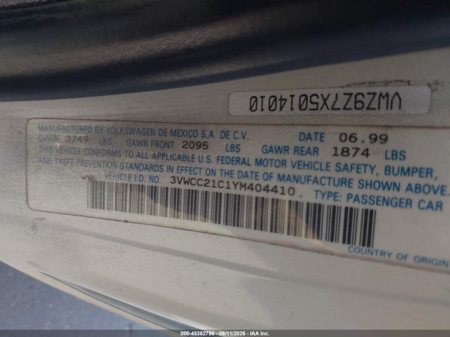 2000 Volkswagen New Beetle Gls მანქანა იყიდება აუქციონზე, vin: 3VWCC21C1YM404410, აუქციონის ნომერი: 45362796