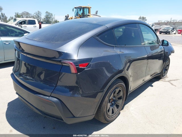 Tesla Model Y 2026 7SAYGDED3TA600244 Image 4