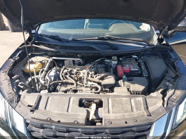 5N1AT3BA3MC746011 Nissan Rogue Sv Fwd