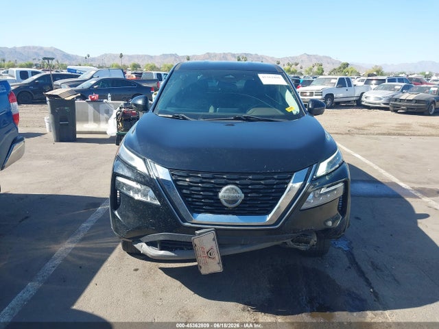 5N1AT3BA3MC746011 Nissan Rogue Sv Fwd