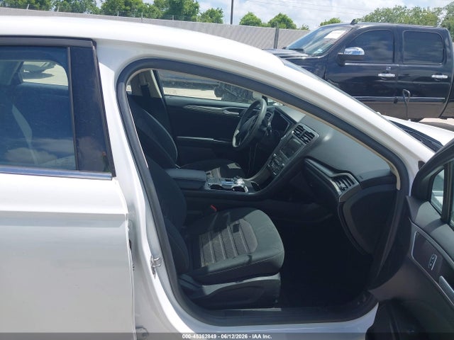 Ford FUSION SE 2020 3FA6P0H7XLR155589 Image 5