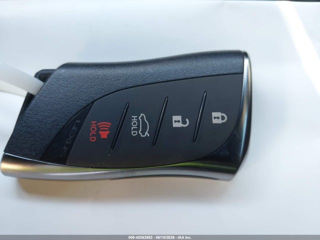 58ADA1C16SU069526 Lexus ES 300H