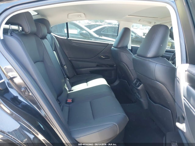 Lexus ES 300H 2025 58ADA1C16SU069526 Image 8