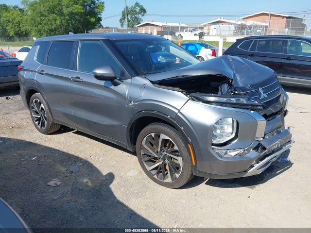 2024 Mitsubishi Outlander მანქანა იყიდება აუქციონზე, vin: JA4J3VA84RZ038413, აუქციონის ნომერი: 45362865