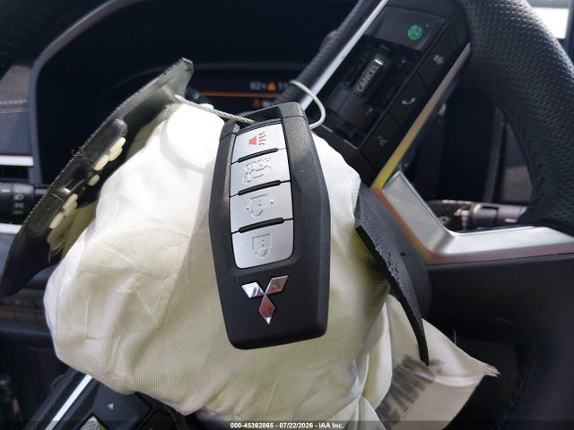 2024 Mitsubishi Outlander მანქანა იყიდება აუქციონზე, vin: JA4J3VA84RZ038413, აუქციონის ნომერი: 45362865