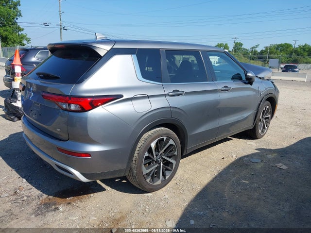 2024 Mitsubishi Outlander მანქანა იყიდება აუქციონზე, vin: JA4J3VA84RZ038413, აუქციონის ნომერი: 45362865