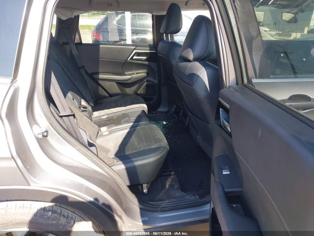 2024 Mitsubishi Outlander მანქანა იყიდება აუქციონზე, vin: JA4J3VA84RZ038413, აუქციონის ნომერი: 45362865