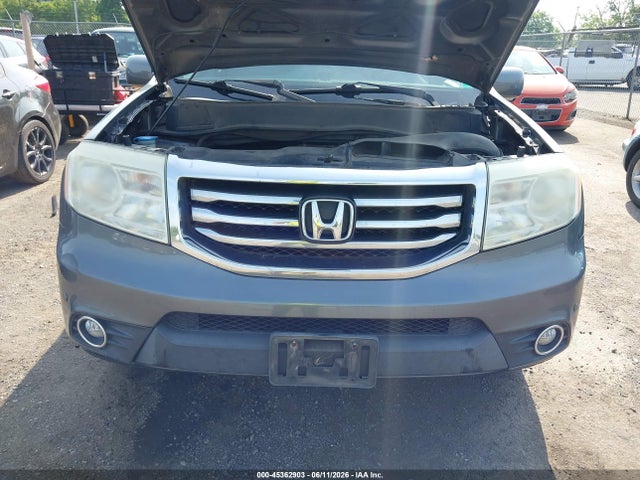 45362903 :رقم المزاد ، 5FNYF4H96DB065535 vin ، 2013 Honda Pilot Touring مزاد بيع