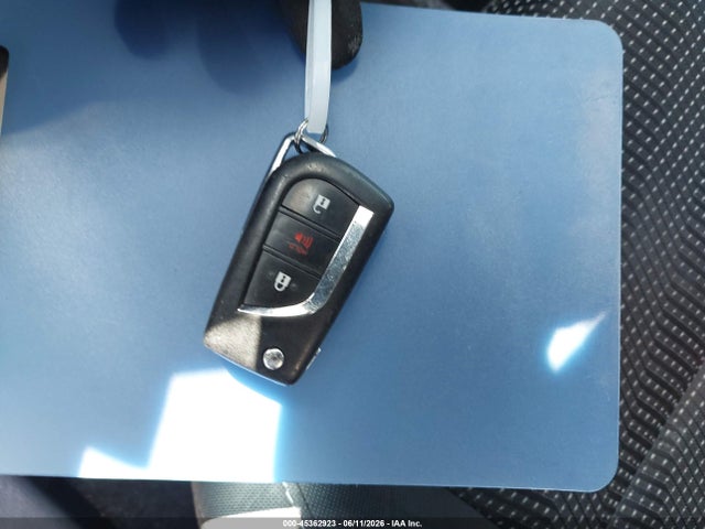 Toyota COROLLA IM 2018 JTNKARJE0JJ555753 Image 11